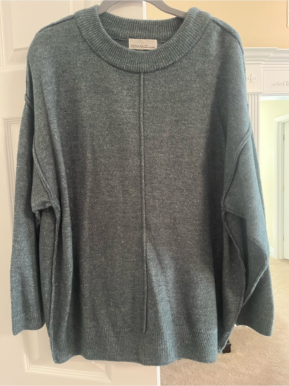 Zenana Outfitters Heathered Green Relaxed Crewneck Sweater